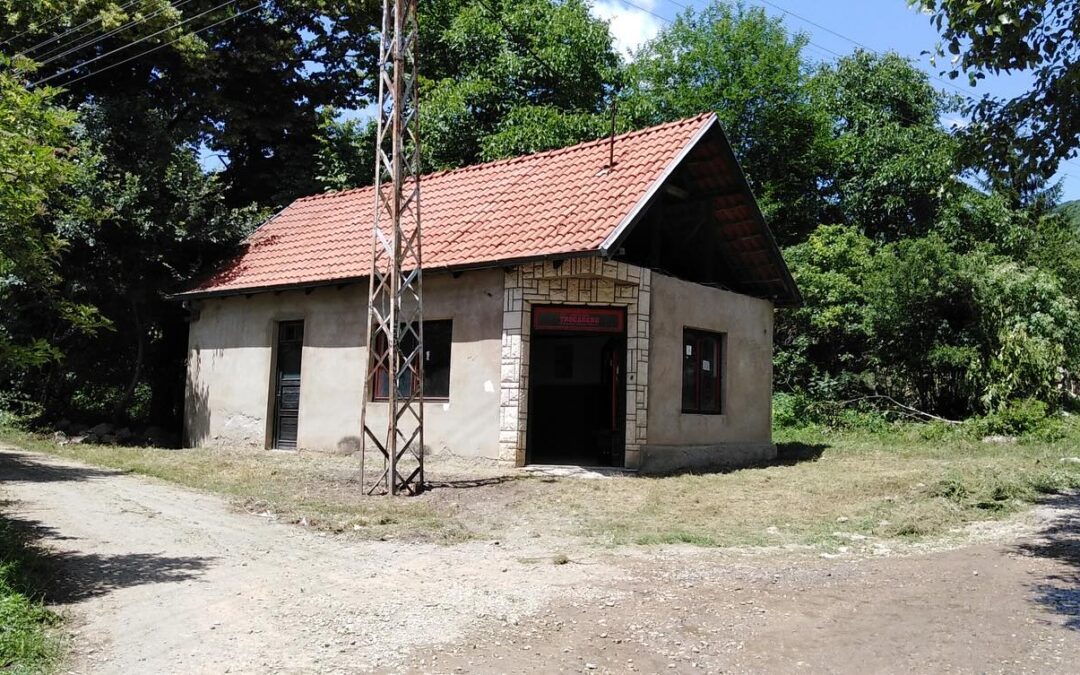 NA PRODAJU – Poslovni objekat u Velikom Suvodolu (Pirot)